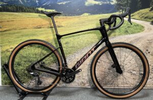 Giant Revolt Advanced 2 Disc XL