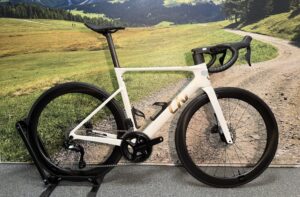 LIV EnviLiv Advanced 1 M