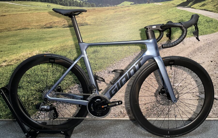 Giant Propel Advanced Pro 1